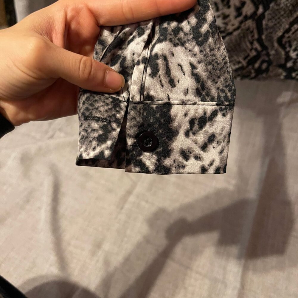 5 NWOT SHEIN Long Sleeve Blouses, ALL Size Small - Picture 6 of 14